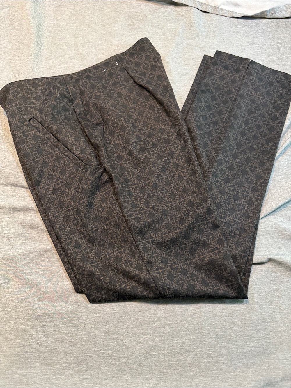 Chico's Women's Charcoal Geometric Straight-Leg Pants size 0 Chico Very soft!